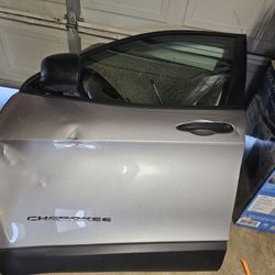 Jeep Cherokee Latitude 2014-2018 Door Driver Side 