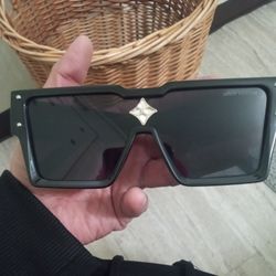 Louis Vuitton Sunglasses Cyclone