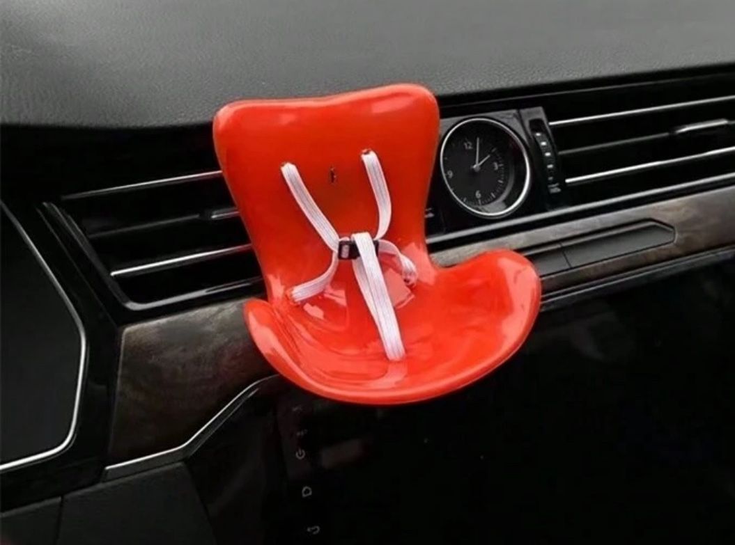 Labubu Doll Chair