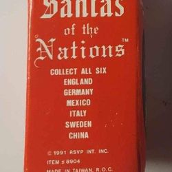 Santas Of The Nations 