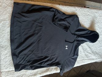 UA Short Sleeve Hoodie