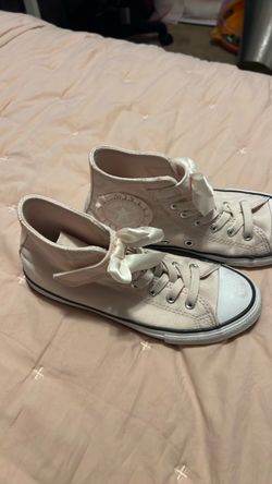 Converse Chuck Taylor Low-Top Sneakers