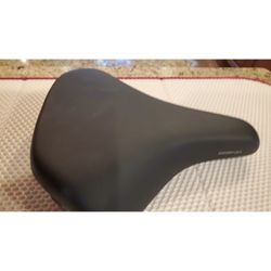 NEW BICYCLE SEAT