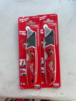 Milwaukee Fastback Folding Utility Knife