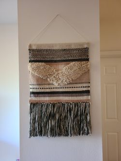 Boho Chic Neutral Macrame Wall Hanging, Handwoven Textile Art with Fringe