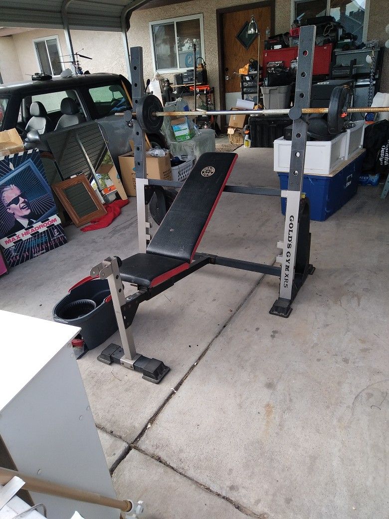 Golds Gym Weight Bench