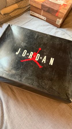 Jordan 11s