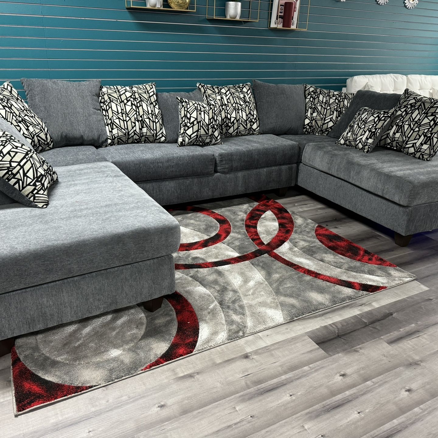 GREY OVERSIZE SECTIONAL /$49 & Take It Home 