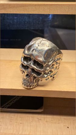 Silver Skull ring