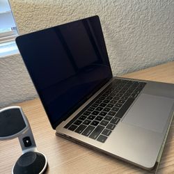  💻 MacBook Pro 13” 2019 – Touch Bar – Impecable – $470