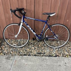 Fuji Road Bike 4.0 Newest 