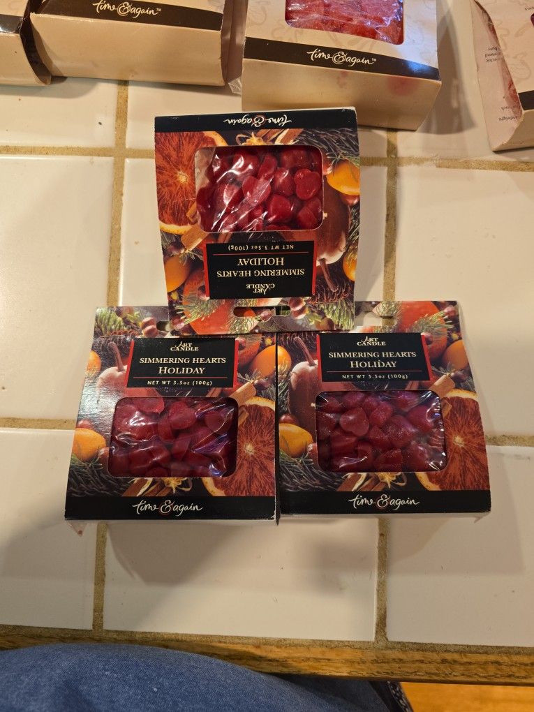  $3 Each Or $20 For All --Holiday Candles 