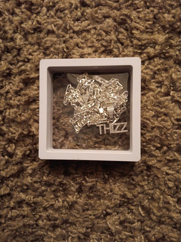 Thizz Mac Dre Chain Brand New
