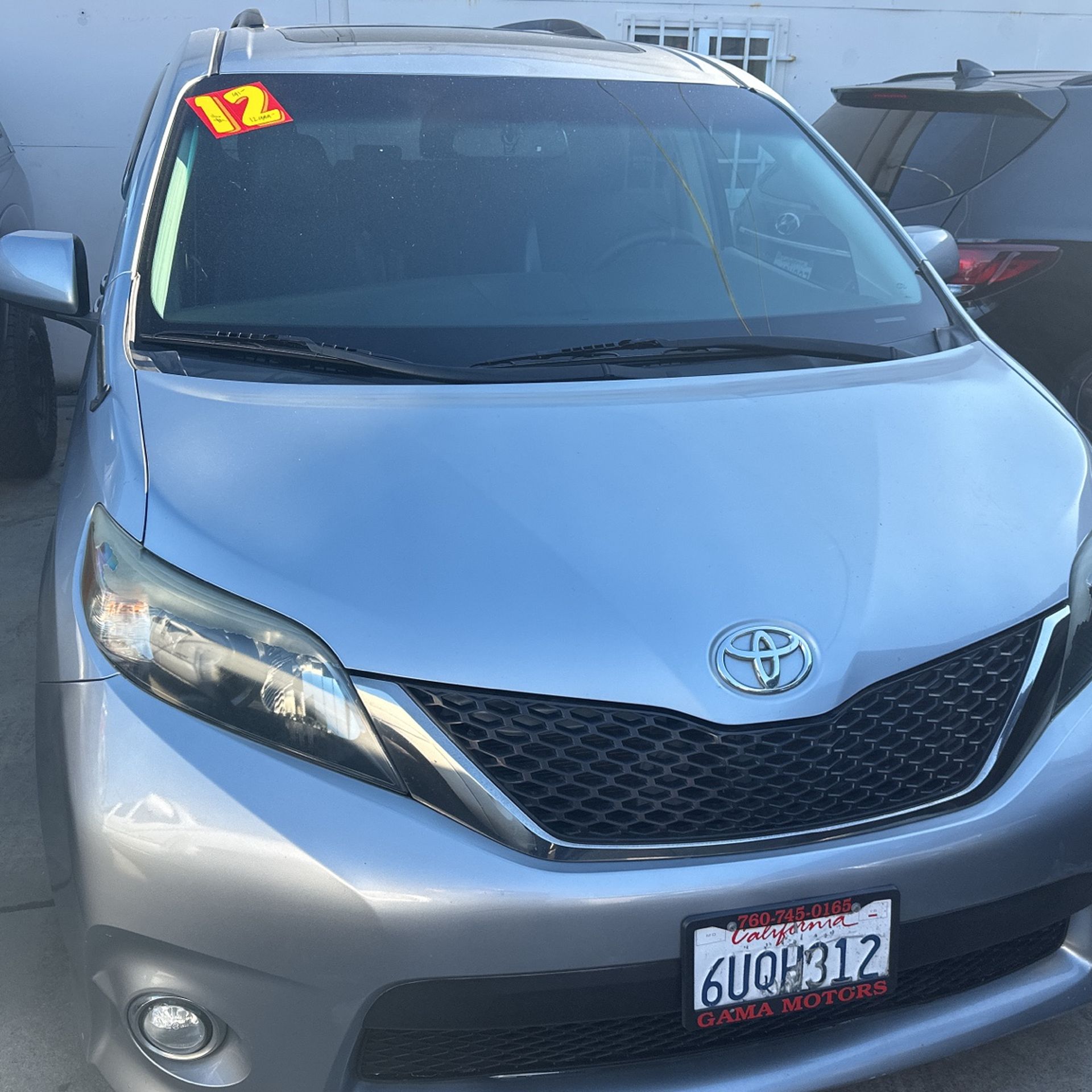 2012 Toyota Sienna