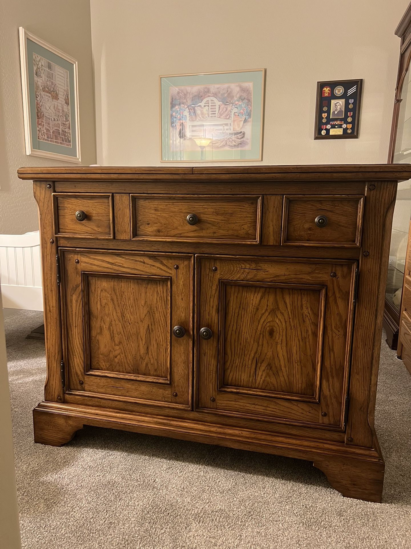 Thomasville Furniture Flip Top Extension Server Buffet