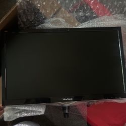 New Monitor An Keyboard An Mouse