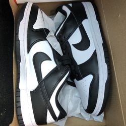 Nike Dunks 