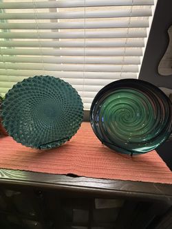 Decorative glass plates