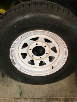 225/75 Carlisle trailer tire