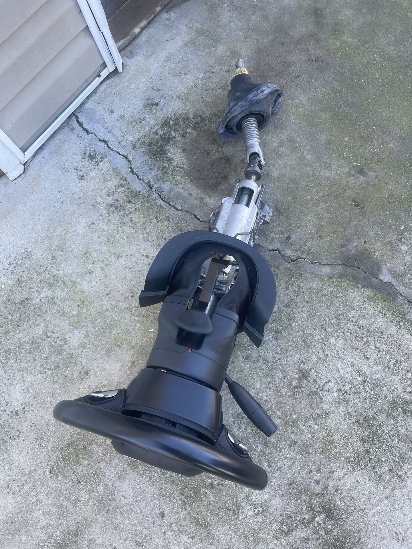 SRT steering column complete 450$ 