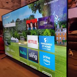 75" roku smart tv 4k great condition basically new.  Great quality pic no scratch come with remote 