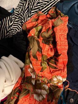 Free women’s clothes, kids clothes