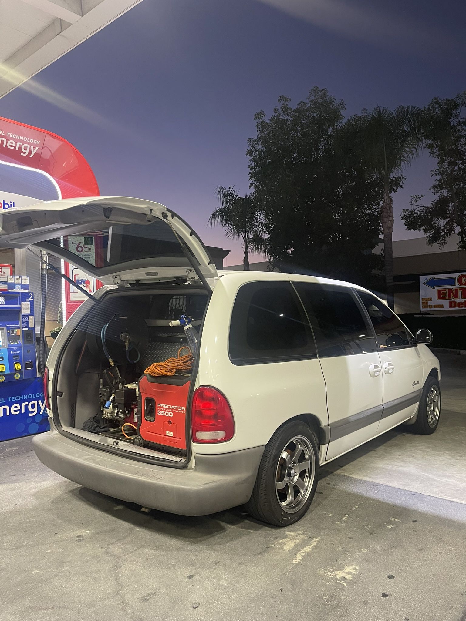 1999 Plymouth Voyager- DETAILING SET UP
