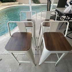 (4) Wooden Counter Stools With Metal Frame