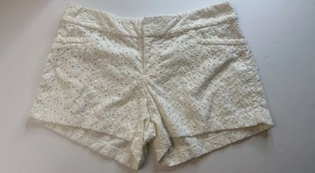 Lilly Pulitzer White Eyelet Lace Cotton Shorts Size 8