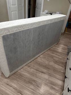 King side baseboard King size baseboard