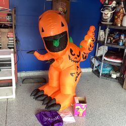 Halloween Goosh Large Dinosaur brand new six feet tall, blows up in 30 seconds, has ground stakes Storage bag and original box included Plainfield, Il