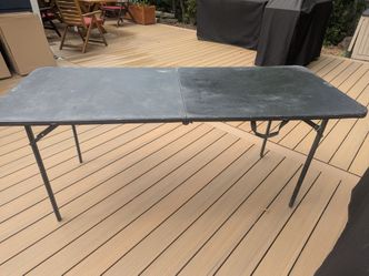 6' Fold-up table