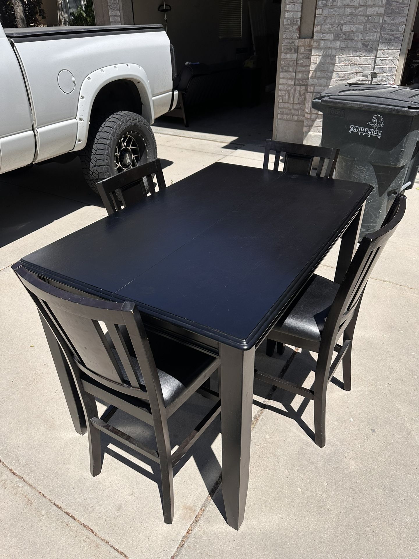Kitchen Table