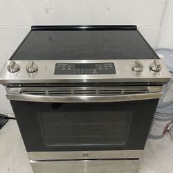 GE  electric Range
