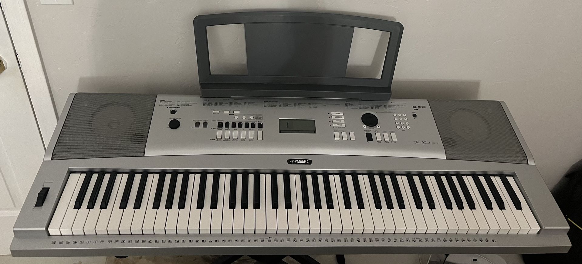Yamaha YPG-235 76-Key Portable Grand Piano with Keyboard Stand Adjustable ,Portable and bench set. Keyboard Dust Cover