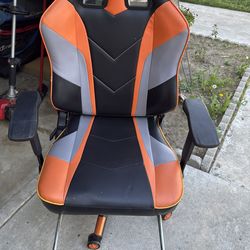 Gaming chair