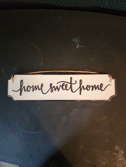 Home Sweet Home sign