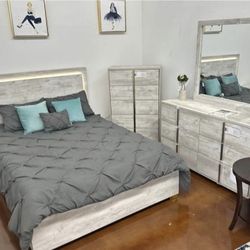 New In Boxes Light Beige 5pc. Queen Bedroom Set *Mattress NOT Included *