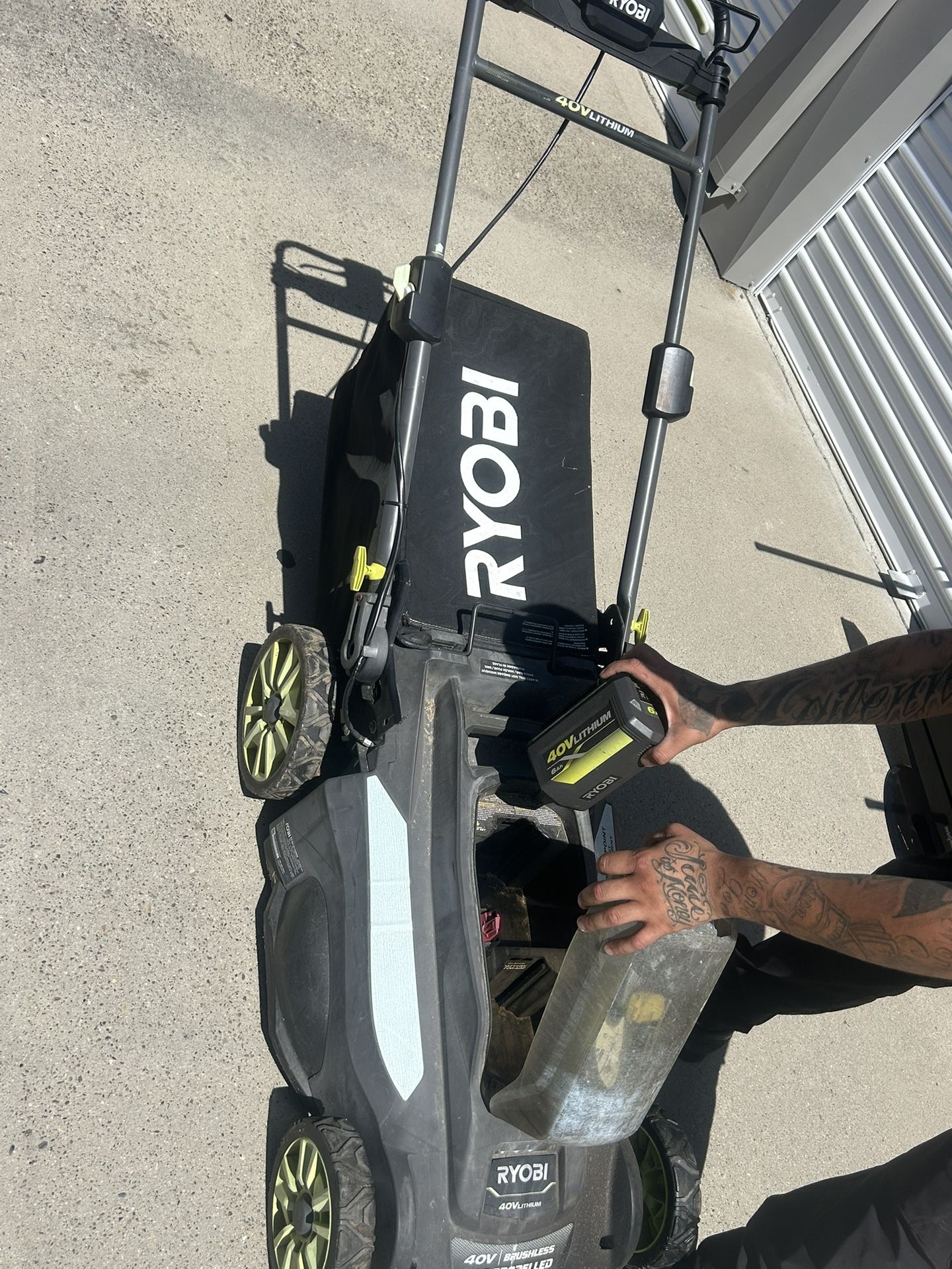 Ryobi Mower W/ Battery 