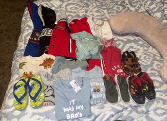 Boys size 3t shoes size 7-8c free with purchase