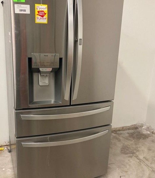 LG Refrigerators LRMDSS NUHZV