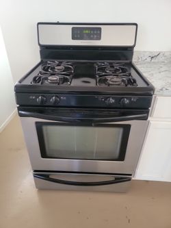 Gas stove
