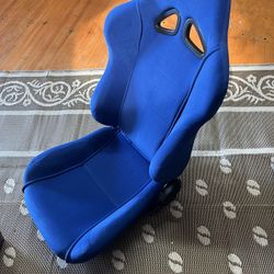 Blue Car Seat (driver) 
