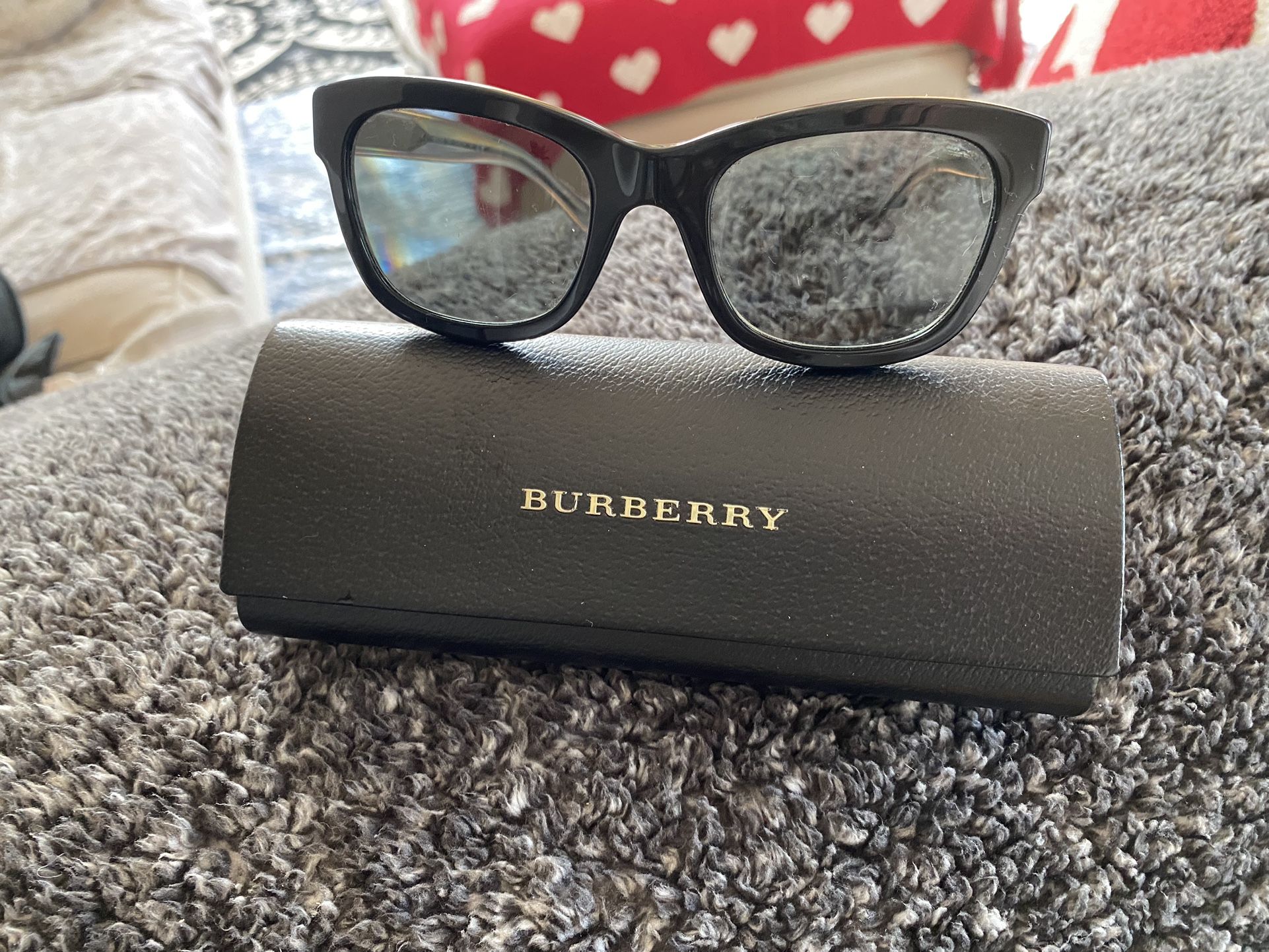 Burberry Sunglasses 