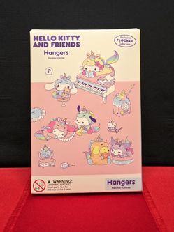 🦄Sanrio Hello Kitty and Friends Flocked Collection Hangers mystery pack. [1 RANDOM Figure] (Authentic) (Sealed)