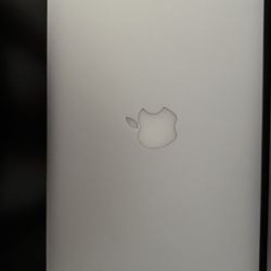 MacBook Air 13” (2011) – Barely Used + Brand New Charger!