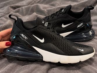 Nike Air Max 270 Black & White Sneakers – Women’s Size 9