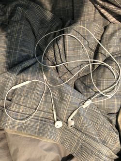 Apple headphones
