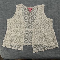 Lace Vest 