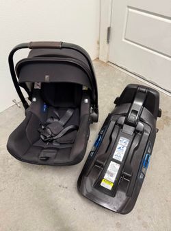Nuna Pipa Lite RX Infant Car Seat & RELZ Base